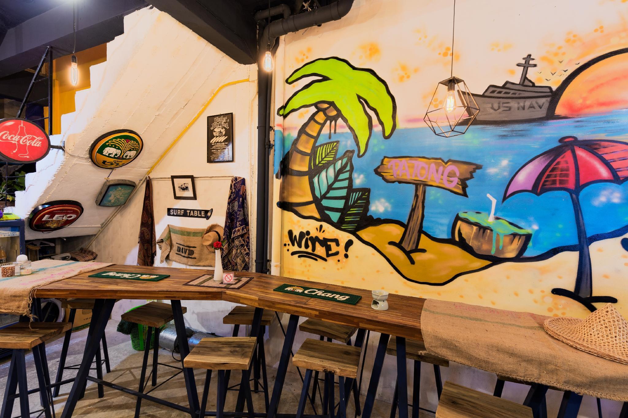 Wire Hostel Patong Eksteriør billede