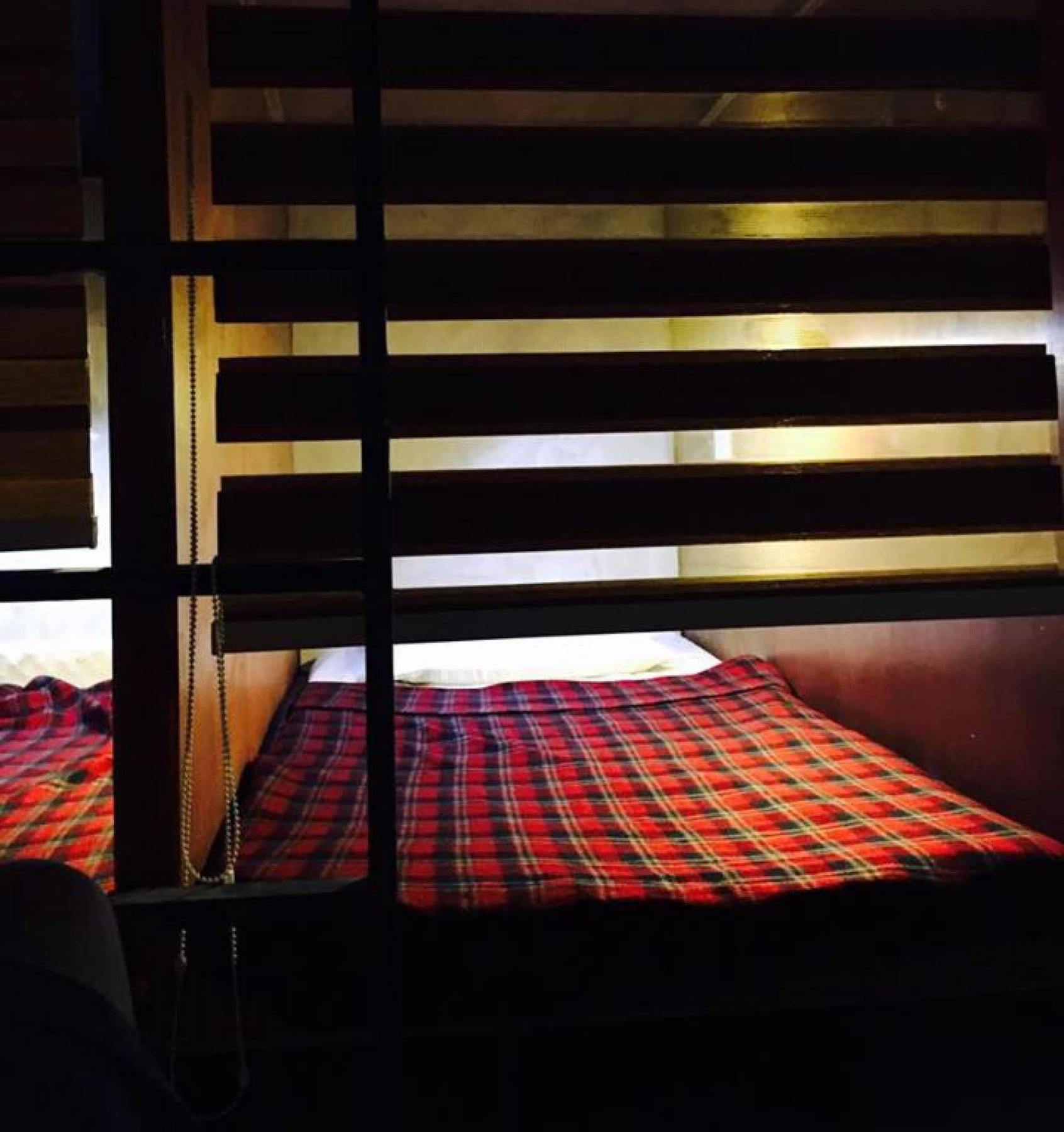Wire Hostel Patong Eksteriør billede